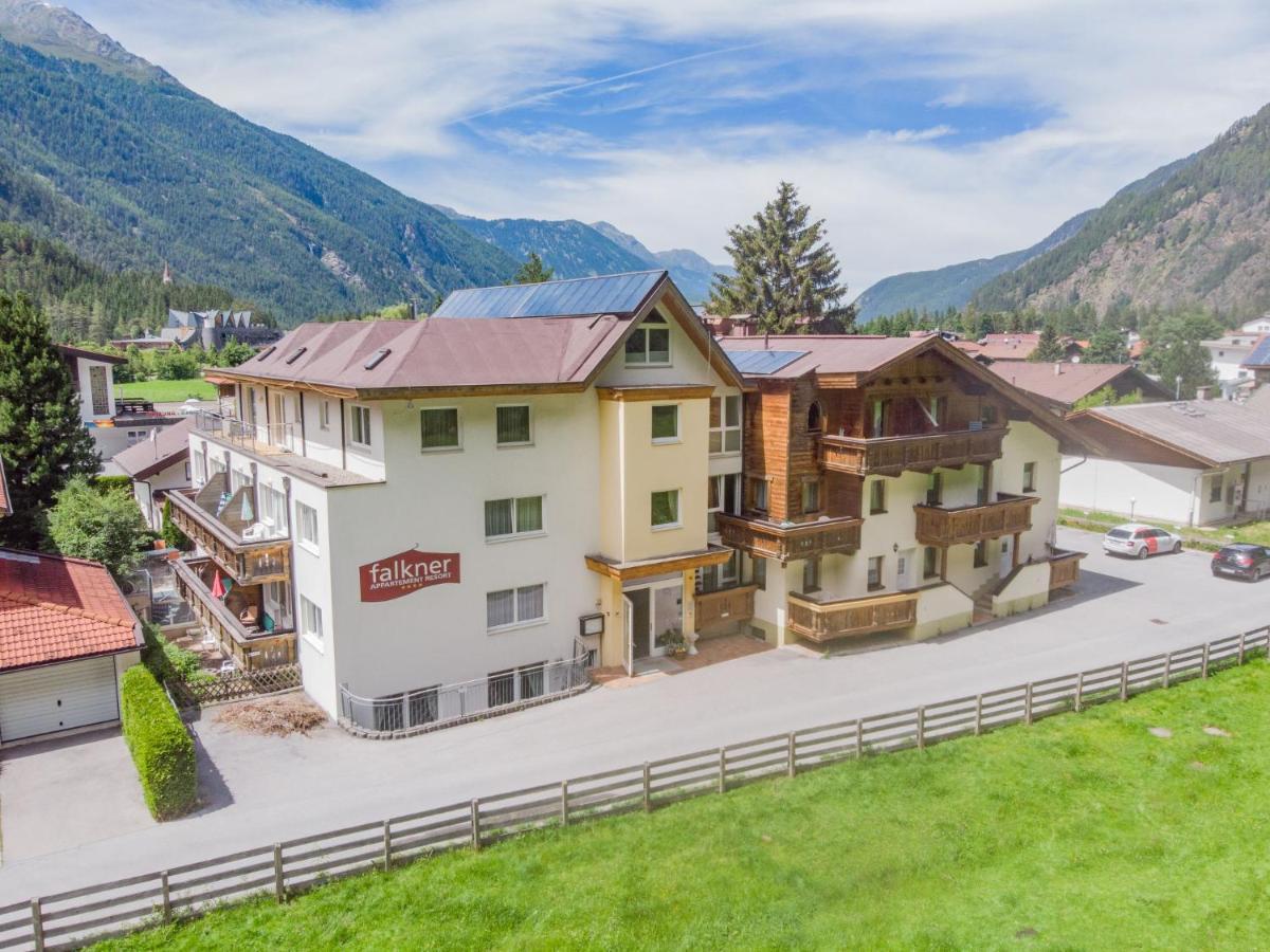 Apartment Falkner-7 By Interhome Oberlaengenfeld Exterior photo